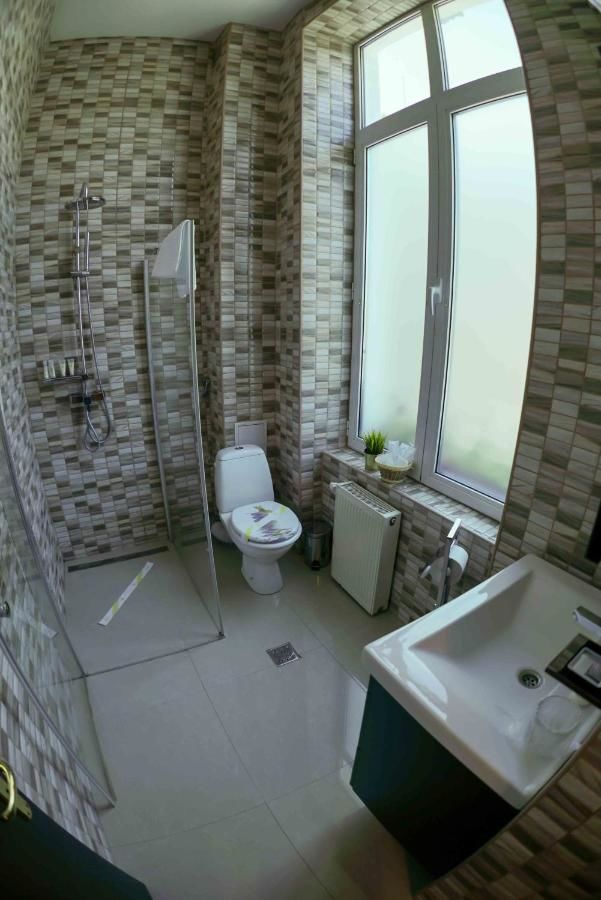 Отель Bucharest Downtown Inn Бухарест-19