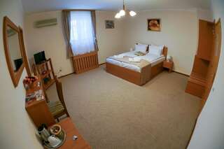 Отель Bucharest Downtown Inn Бухарест Двухместный номер с 1 кроватью-11