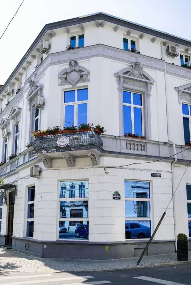 Отель Bucharest Downtown Inn Бухарест-4