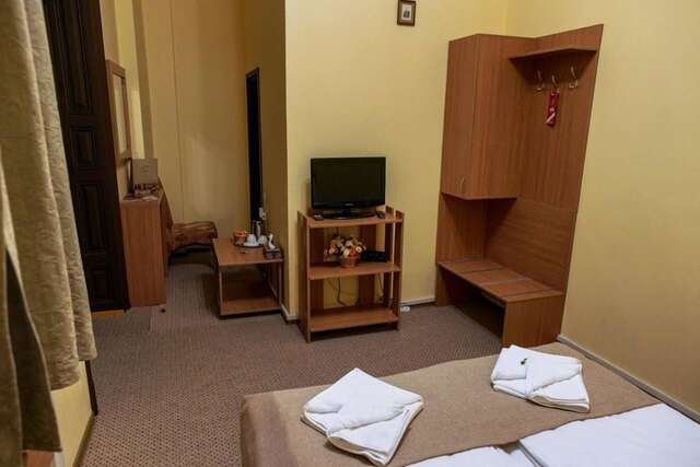Отель Bucharest Downtown Inn Бухарест-32
