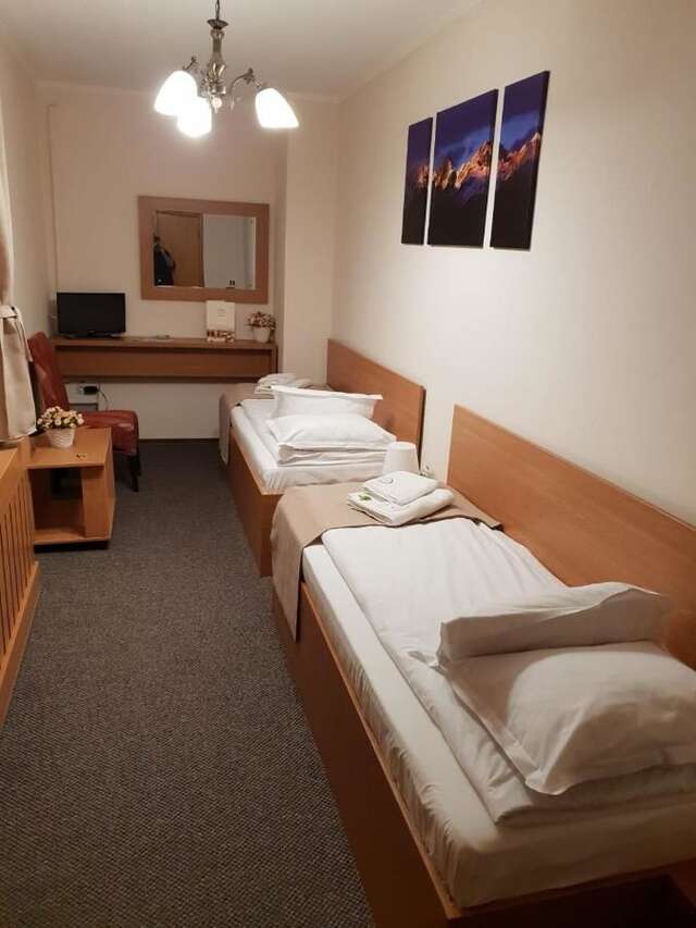 Отель Bucharest Downtown Inn Бухарест-42